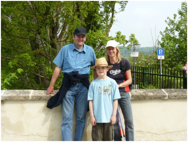 584x433 pixels (136K)